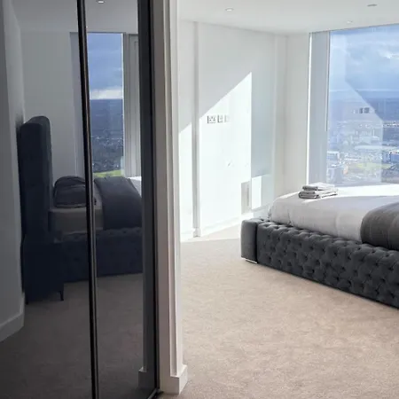 3bed Sleeps 6 - With Wifi *