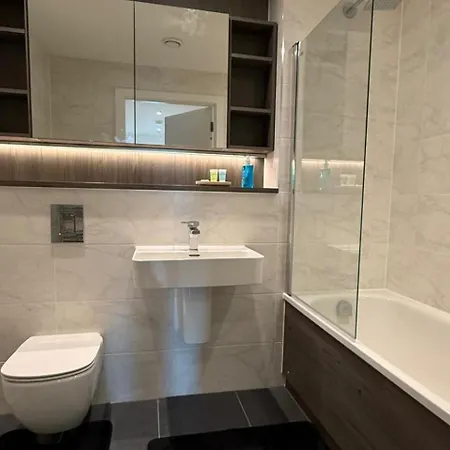 3bed Sleeps 6 - With Wifi Appartamento *