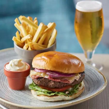 홀리데이 인 - 시티 센터 호텔 맨체스터