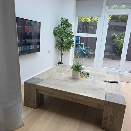 Bee Hive Flat * Манчестер