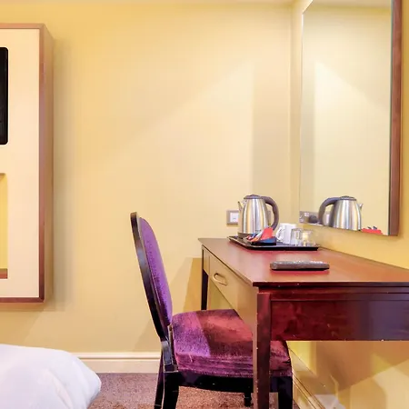 Airport By Dancenter Manchester