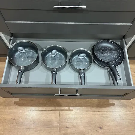 Home-from-home Near Etihad, Garden & Free Parking