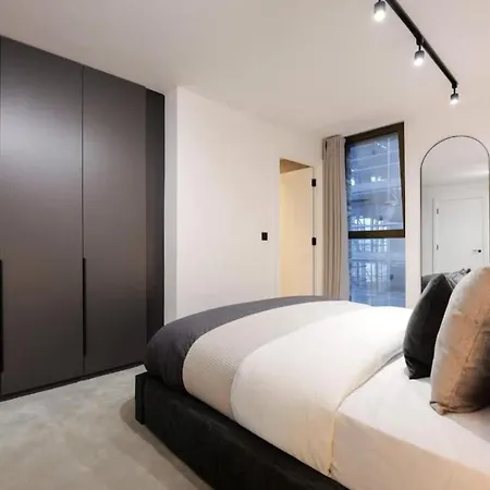 Pappilo At The Heim Apartment *