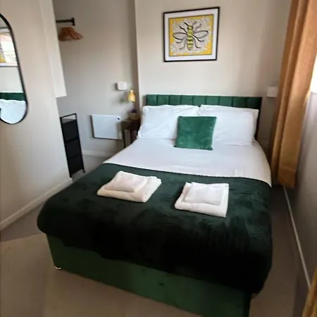 2 Bed Modern Flat, Castlefield, Citycentre, Parking, Self-checkin, Sleeps 4, Balcony, Wifi, Views Διαμέρισμα *