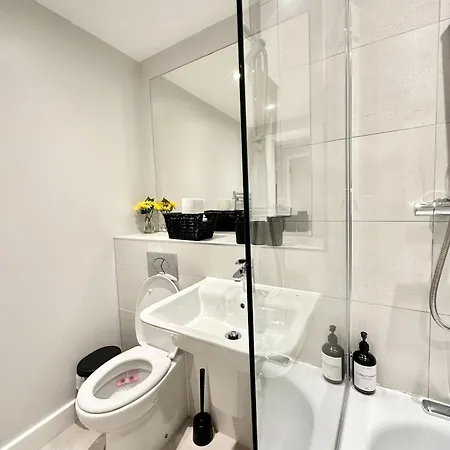 40 Percent Off Monthly 2 Bed Modern Near Piccadilly - Parking - Fast Wifi Διαμέρισμα