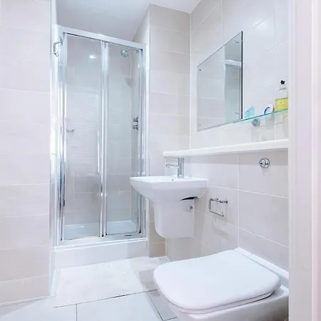10%Offlastminbusinessleisurewifisalford Apartament *