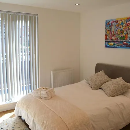 Elegant In West Didsbury Lägenhet