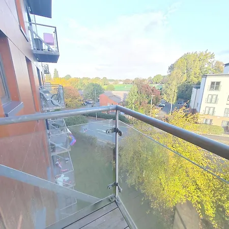 New 2 Bedroom Flat Close To Center Camp Street Apartment Manchester