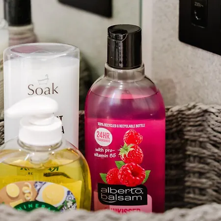 2 Bed Modern Flat, Castlefield, Citycentre, Parking, Self-checkin, Sleeps 4, Balcony, Wifi, Views Διαμέρισμα Μάντσεστερ