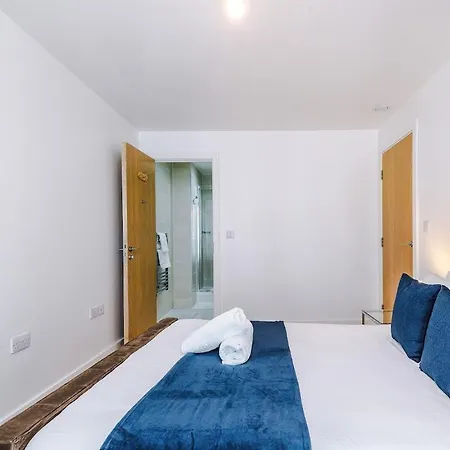 10%Offlastminbusinessleisurewifisalford Manchester
