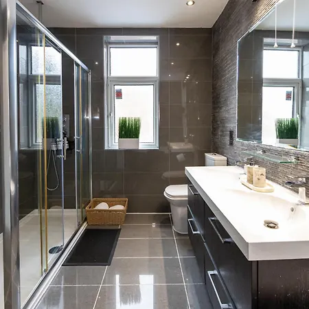 ヴィラ Modern 4 Bedroom Victorian Private Detached Close To *