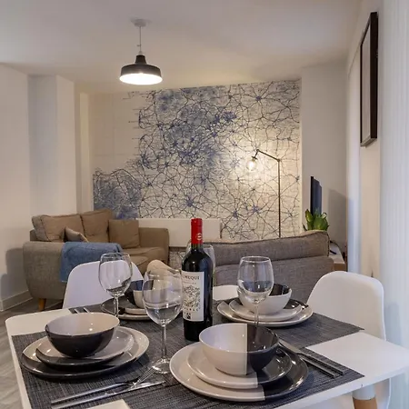 Spacious - Next To Ao Arena - Local Transport Links - Parking Manchester