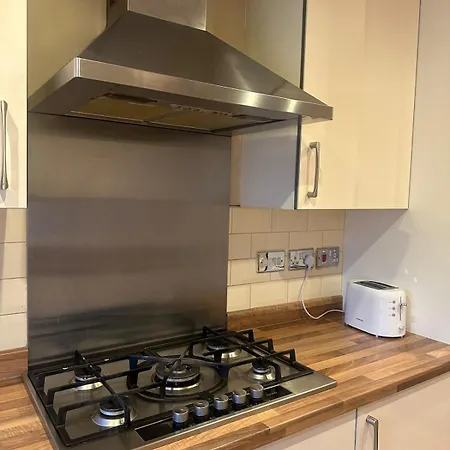 3bed Family -free Parking -manchester * Manchester
