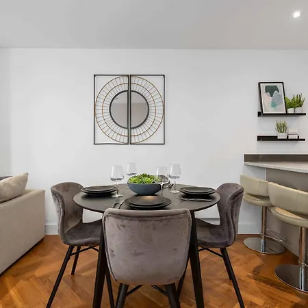 Seraphine - Luxury 1br