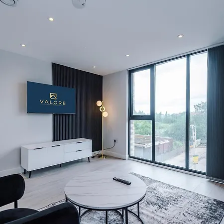 Stylish 1-bed Fast Wi-fi Easy Access To * 맨체스터