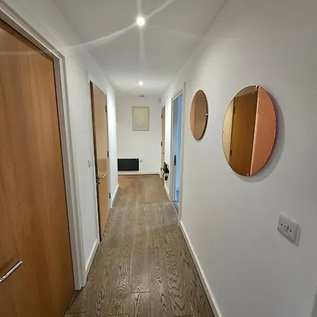 Apartment Didsbury Point