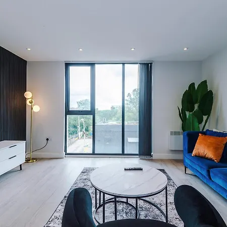 Stylish 1-bed Fast Wi-fi Easy Access To 맨체스터