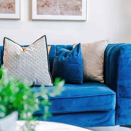 Modern 2br Parking Great Location & Amenities מנצ'סטר