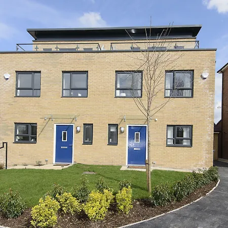 Riverside בית נופש