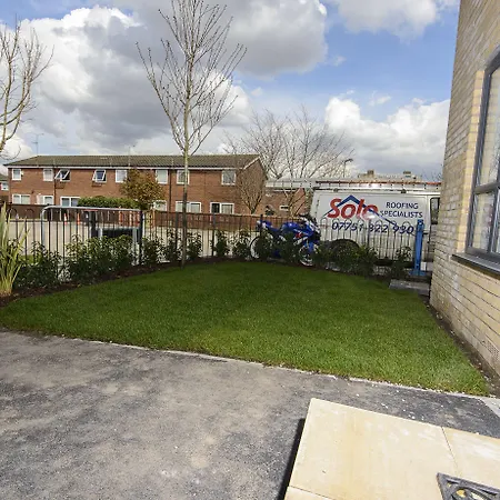 Riverside Villas Manchester