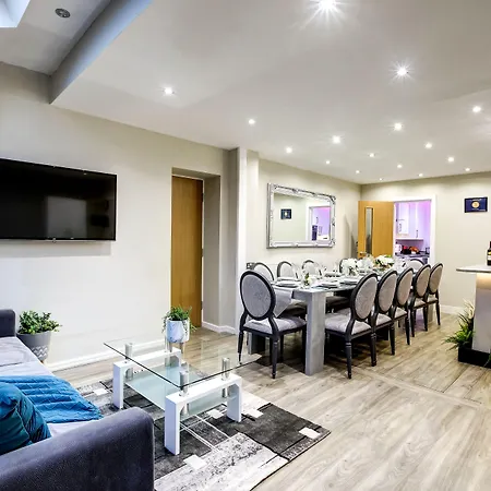 Riverside Villas *