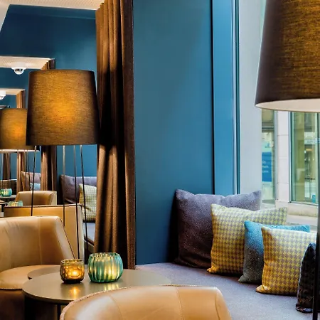 Hotel One Manchester-royal Exchange 3*