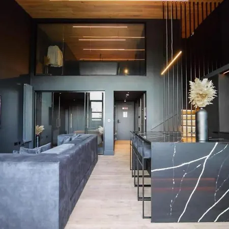 Apartman Noir By The Heim