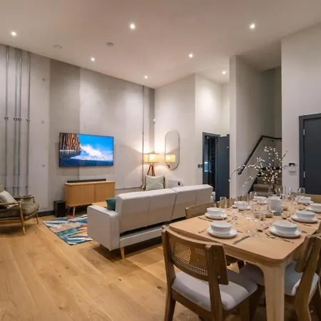 Bauhaus By The Heim * Μάντσεστερ