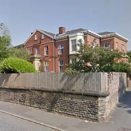 Queens Guest house 3*