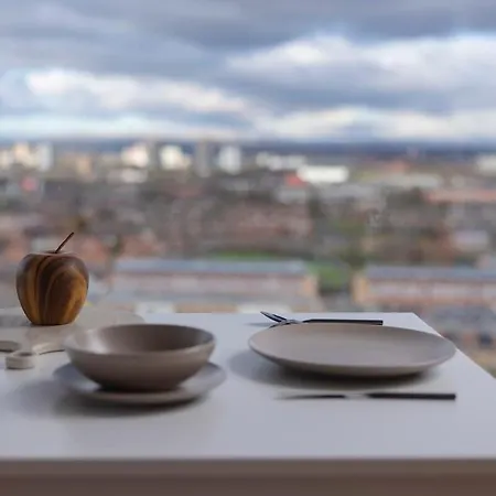 2 Bed Ensuite With Fantastic Night View And Old Trafford Stadium Apartament Manchester