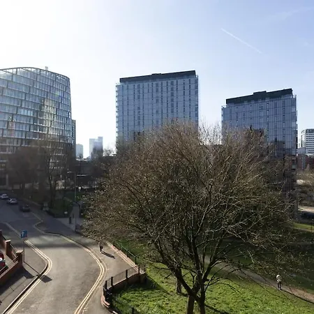 Lägenhet Park View 3 Bed Ensuite Only 5 Min Walk To Arndale