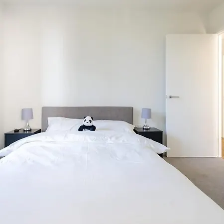 Park View 3 Bed Ensuite Only 5 Min Walk To Arndale Lägenhet