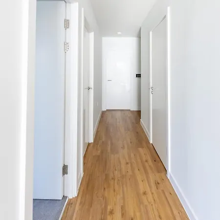 Park View 3 Bed Ensuite Only 5 Min Walk To Arndale Manchester