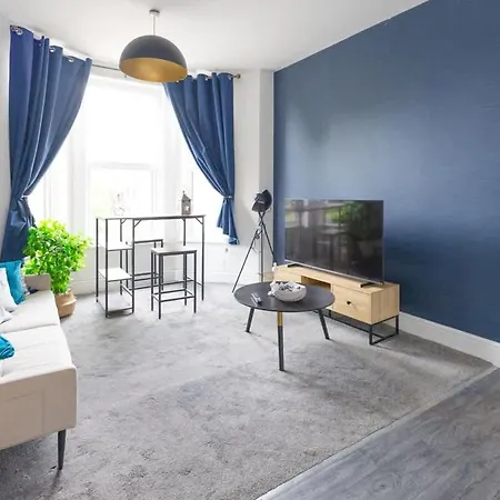 Cozy 2 Bedroom In Quiet M16 Area Prefect For Friends Or Couples Apartmán Manchester