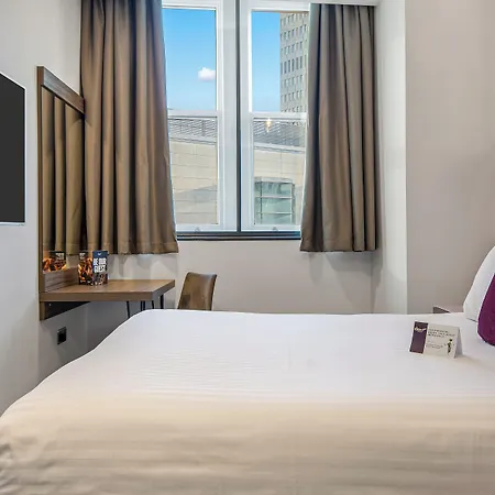 Appart hôtel Roomzzz Victoria 4*