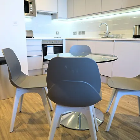 Quay Apartment