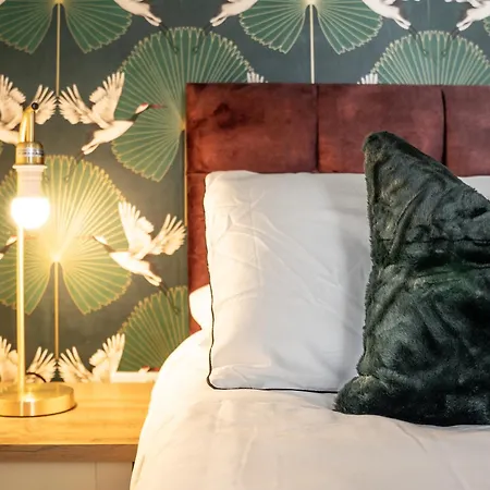 Contractor Near The Centre With Two Free Parking Spaces בית נופש *