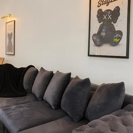 Modern 3-bed Townhouse Centre Free Parking Holiday home Manchester