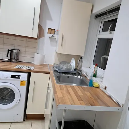 Stretford Guest house