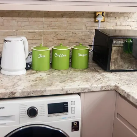 Holiday home 3br By Kammili With Free Parking & Fast Access Manchester