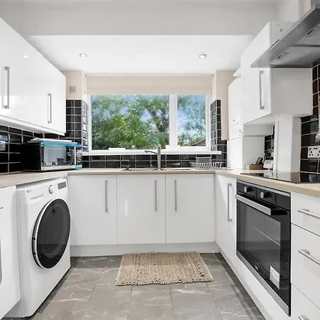 4 Bed Northenden Free Parking 度假居 *