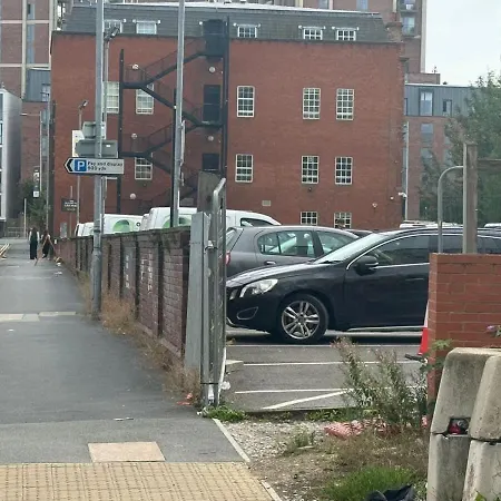 Joyful Management - Riverview 1 Bedroom 10 Min To Centre Apartamento