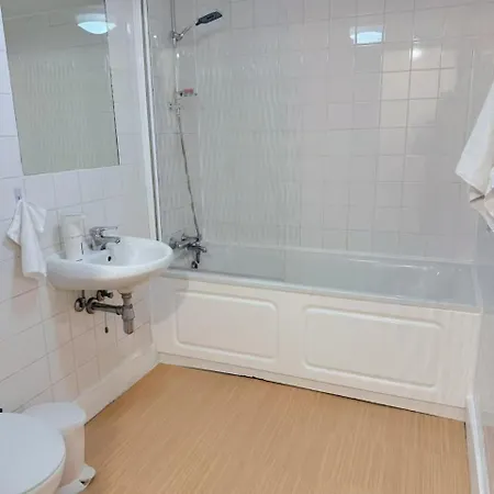 Center Balcony By The Universities * Mánchester