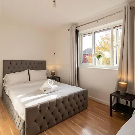 Apartment Cosy 2 Bedroom - 8 Mins From Centre - Free Parking - 4gc