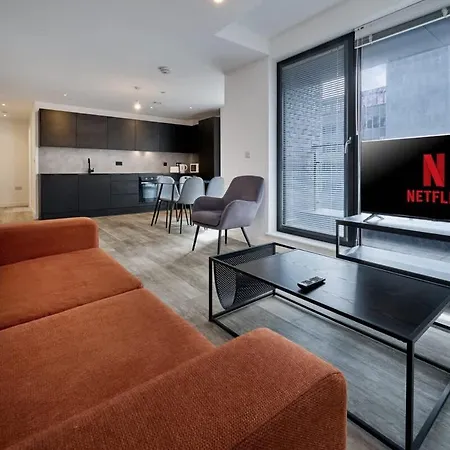 Joyful Group - Warm 2 Bed Ensuite Near Centre And Old Trafford Lejlighed *