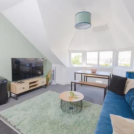 Joyful Management -top Floor With Feel Deco In M16 *