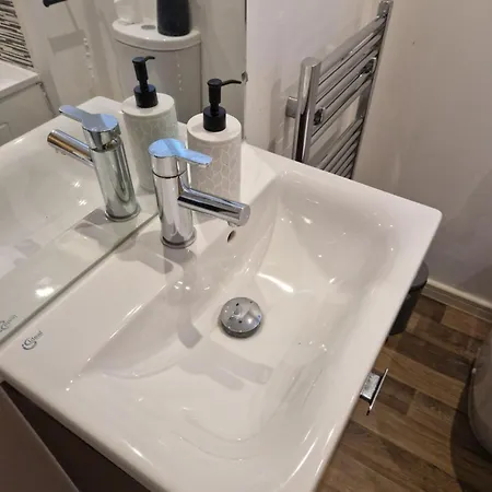 Blue Haven 2 Манчестер