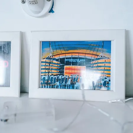 2br Heights Sleeps 7 Parking & Wifi Διαμέρισμα Μάντσεστερ