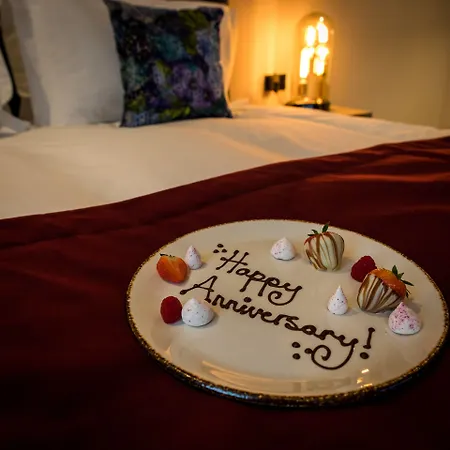 Отель Indigo - Victoria Station By Ihg