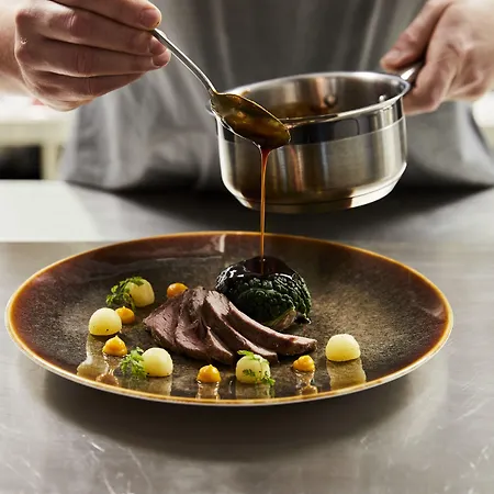 Отель Indigo - Victoria Station By Ihg 4*